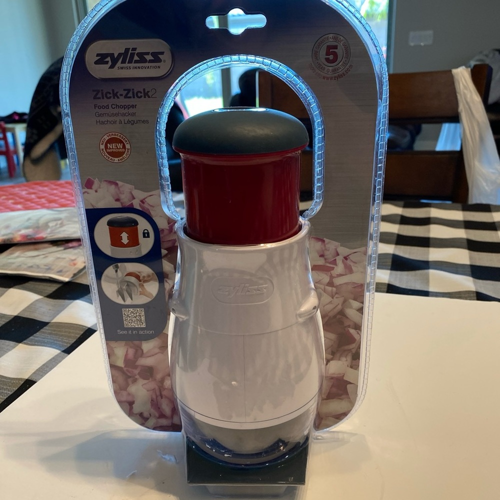 Sylvia’s zick zick 2 food chopper